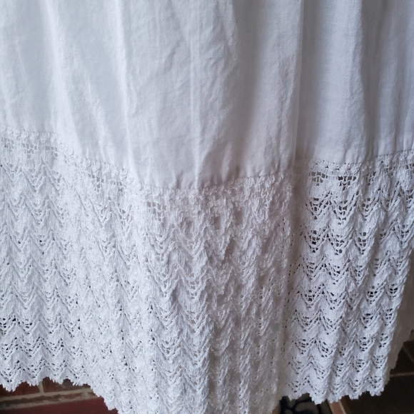 Studio West Apparel White Eyelit Skirt - Picture 3 of 6